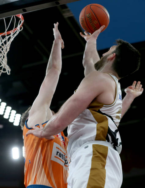 了极强的战 了极强的战